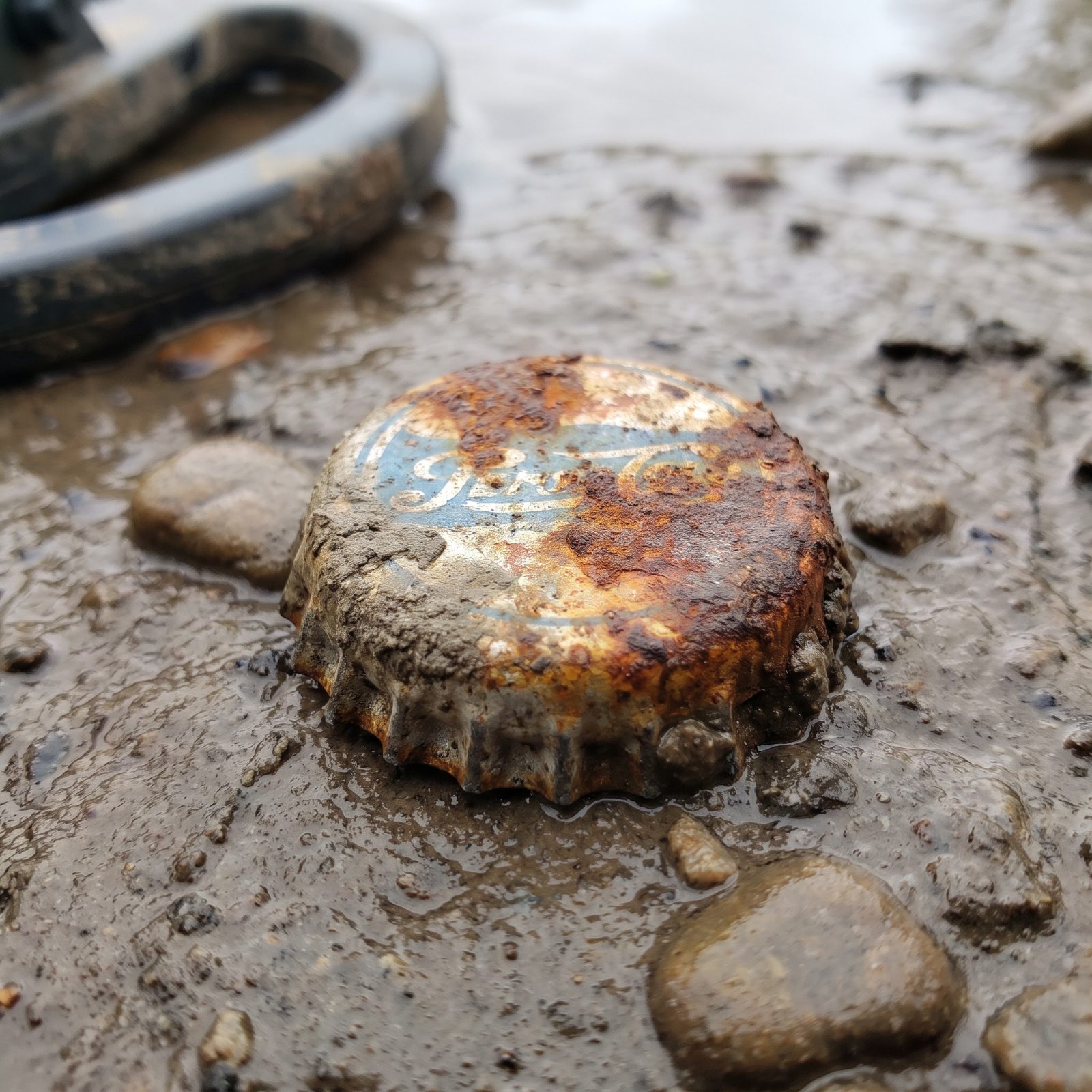 Crown Bottle Caps, Crimped Steel Closures That Fake Out the Detector