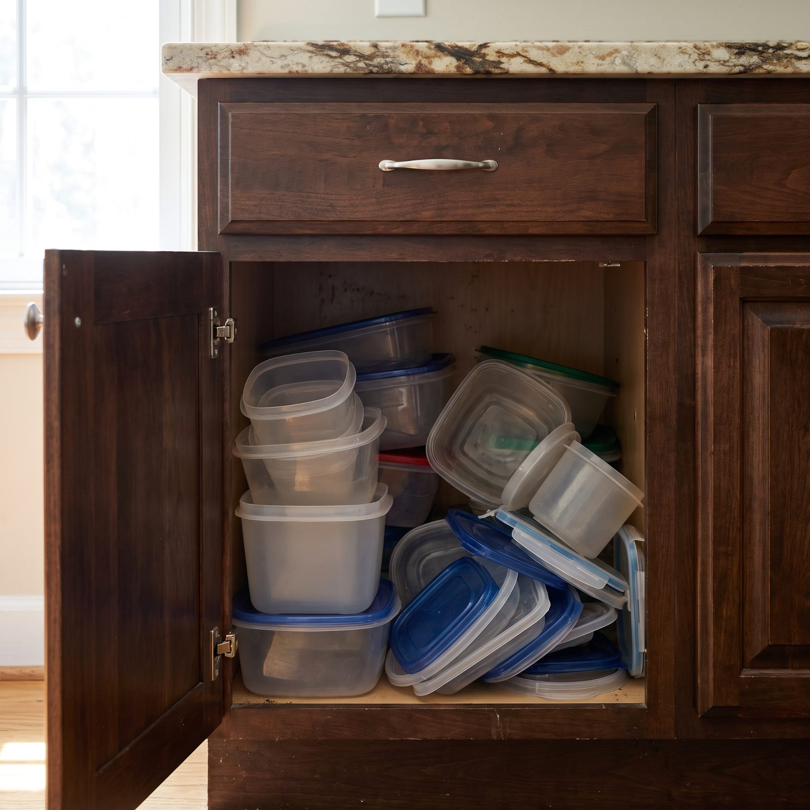 Food Storage Containers Whose Lids Vanished Into Another Dimension