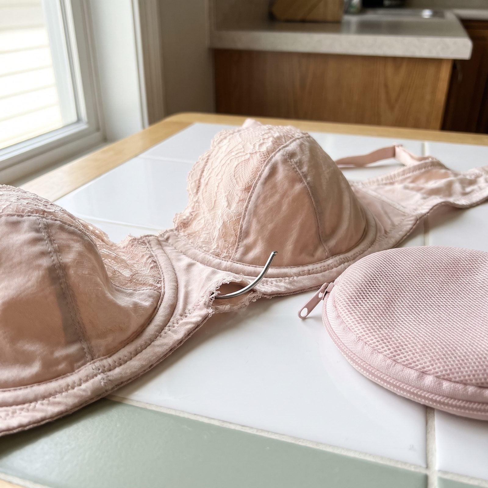 Machine-Washing Structured Underwire Bras Without Protection