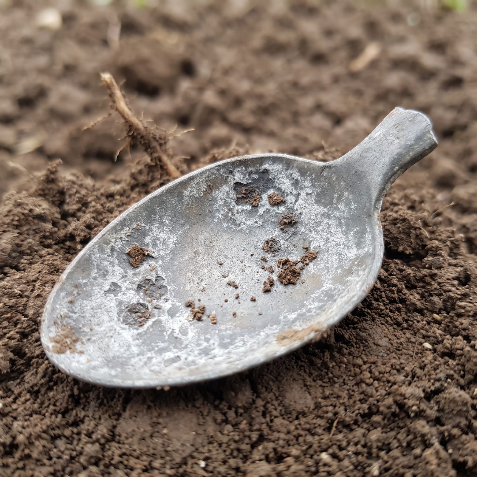 Pewter Spoon Fragments: The Brittle Tableware That Breaks Into History